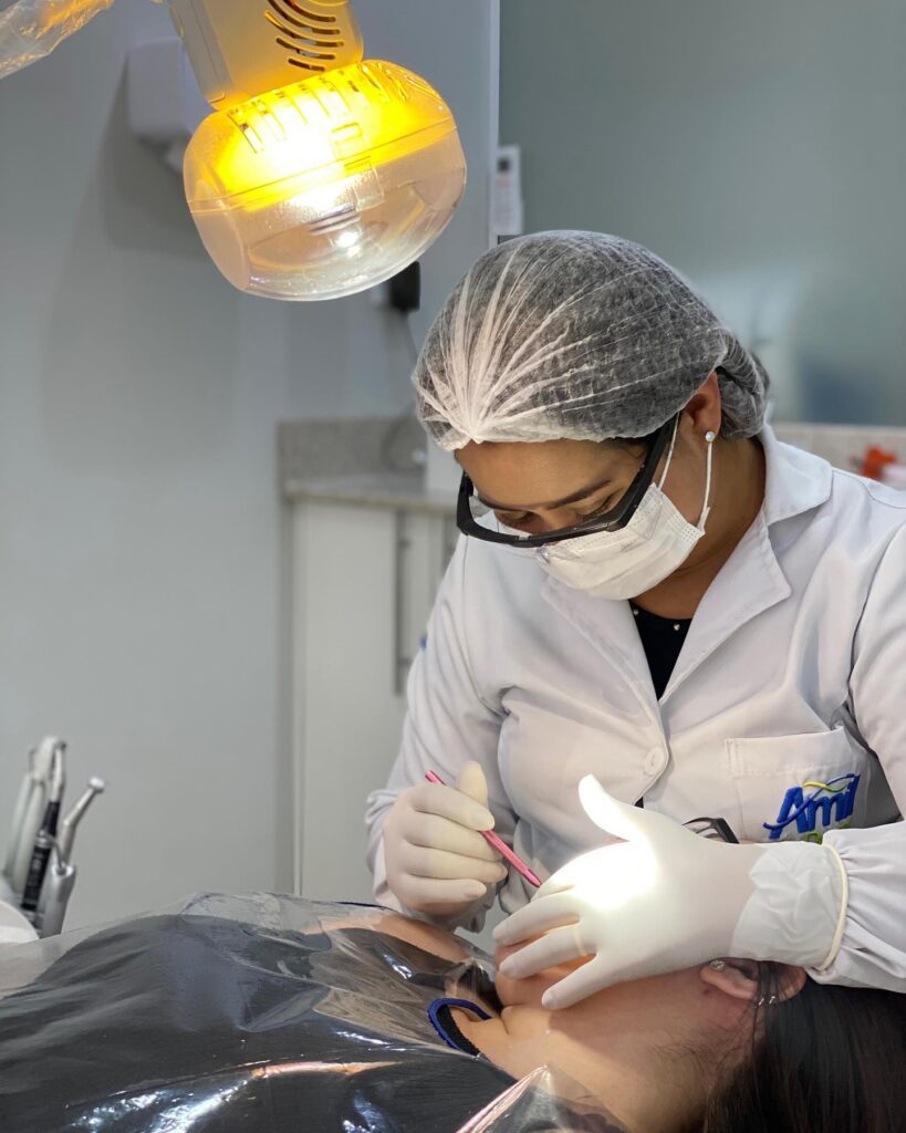 Thais Pinheiro Odontologia Dentista em Águas Claras