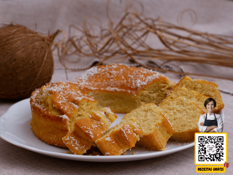 Bolo de Coco de Liquidificador - Chef Helena Receitas Grátis